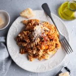 Rinderbolognese mit Vollkornspirelli