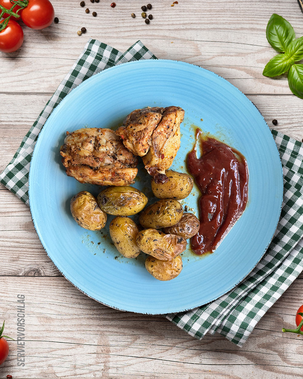 BBQ Chicken mit Drillingen und BBQ Sauce