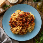 Linsenbolognese mit Spaghetti